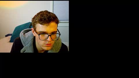 yngdesire1 online show from 12-15-25, 04:50