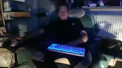 Snapshot of ynghotgerman92 chatting on 11-21-25, 09:35 ynghotgerman92 online show from 11-21-25, 09:35