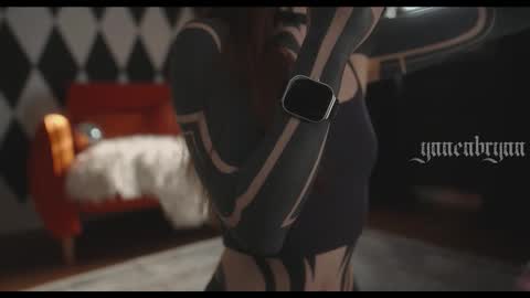 ynnenbrynn online show from 02-19-26, 06:42