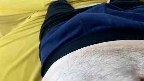 Snapshot of ynno31 chatting on 10-31-25, 08:43 Giannis online show from 10-31-25, 08:43