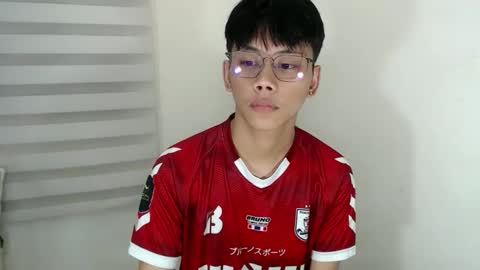 Snapshot of ynotyu chatting on 09-16-25, 05:30 ynotyu online show from 09-16-25, 05:30