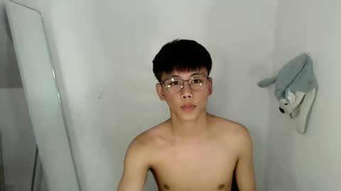 ynotyu online show from 04-06-26, 01:01