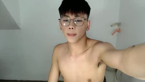 ynotyu online show from 06-11-26, 01:53