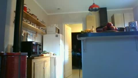 Snapshot of yoannsexmalo chatting on 06-17-26, 05:32 Yoann online show from 06-17-26, 05:32