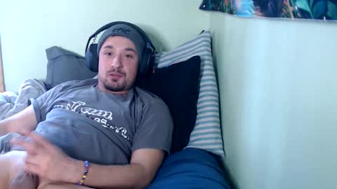 yobleez online show from 02-18-26, 06:04