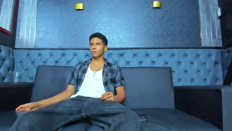 Snapshot of yoel_blessed chatting on 07-20-26, 11:34 Yoel online show from 07-20-26, 11:34