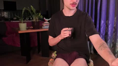 Max online show from 02-12-26, 04:29