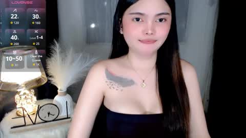 Snapshot of yogirl_abby chatting on 01-08-26, 01:02 Hi i am Abby i am Filipina Aussie youve ever wanted to meet NOT INTO CHEAP GUY online show from 01-08-26, 01:02