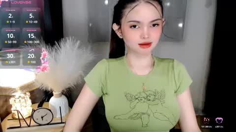 Snapshot of yogirl_abby chatting on 02-11-26, 07:46 Hi i am Abby i am Filipina Aussie youve ever wanted to meet NOT INTO CHEAP GUY online show from 02-11-26, 07:46