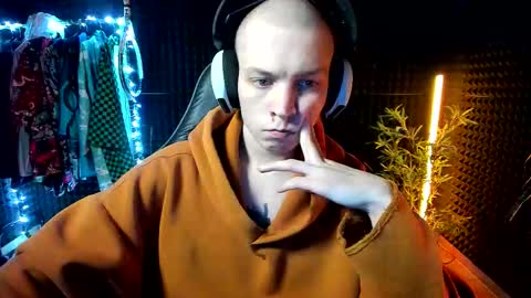 You can ask my name in pm online show from 11-15-25, 02:57