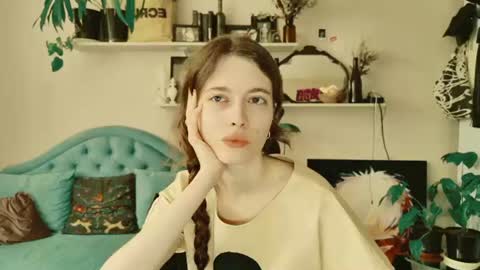 Snapshot of yoka_paradoxxx chatting on 06-23-26, 07:17 yoka_paradoxxx online show from 06-23-26, 07:17
