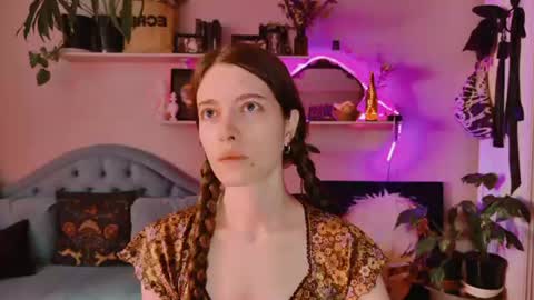 Snapshot of yoka_paradoxxx chatting on 06-26-26, 12:42 yoka_paradoxxx online show from 06-26-26, 12:42