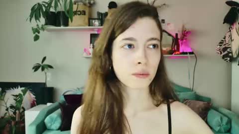 Snapshot of yoka_paradoxxx chatting on 07-09-26, 10:30 yoka_paradoxxx online show from 07-09-26, 10:30