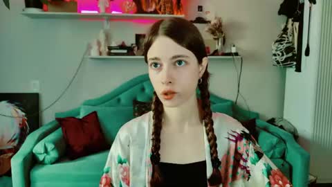 Snapshot of yoka_paradoxxx chatting on 08-02-26, 10:46 yoka_paradoxxx online show from 08-02-26, 10:46