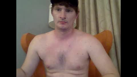 Snapshot of yolobitch7 chatting on 03-05-26, 06:59 lil dickey online show from 03-05-26, 06:59