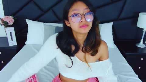 Yommi Winx online show from 02-07-25, 09:47