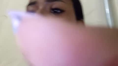Snapshot of yonata874277 chatting on 06-06-26, 05:01 yonata874277 online show from 06-06-26, 05:01