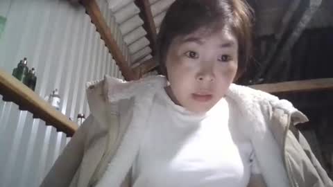 Snapshot of yongmi_ chatting on 11-22-25, 01:54 yongmi_ online show from 11-22-25, 01:54