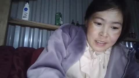 Snapshot of yongmi_ chatting on 11-26-25, 01:01 yongmi_ online show from 11-26-25, 01:01