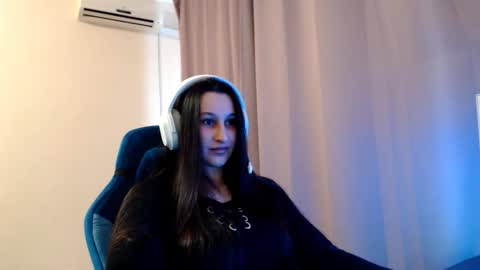 Sophie online show from 03-23-26, 02:10