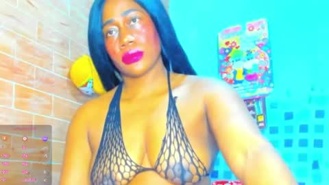 yonnsol_avril online show from 04-25-26, 06:38