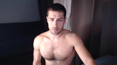 Snapshot of yoooups chatting on 12-13-24, 01:12 Yoooups online show from 12-13-24, 01:12