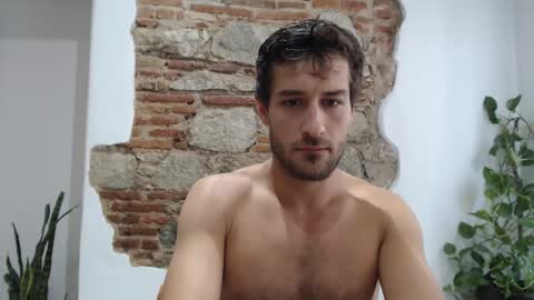 Snapshot of yoooups chatting on 10-11-25, 08:51 Yoooups online show from 10-11-25, 08:51