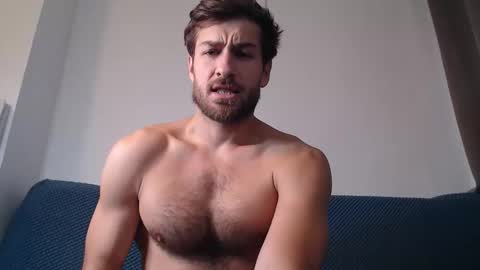 Snapshot of yoooups chatting on 11-22-25, 02:16 Yoooups online show from 11-22-25, 02:16