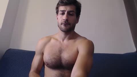 Snapshot of yoooups chatting on 11-25-25, 03:34 Yoooups online show from 11-25-25, 03:34