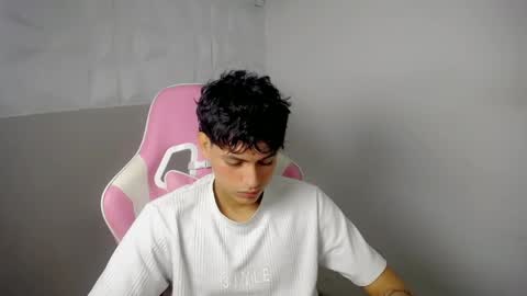 Snapshot of yosepp_cum chatting on 05-10-26, 04:01 YOSEP online show from 05-10-26, 04:01