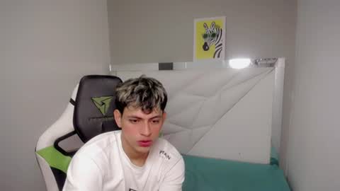 Snapshot of yosepp_cum chatting on 07-07-26, 11:20 YOSEP online show from 07-07-26, 11:20