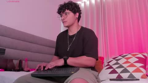Yossef online show from 07-19-26, 01:26