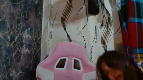 Snapshot of yosufloversweet chatting on 02-01-26, 12:59 fin online show from 02-01-26, 12:59