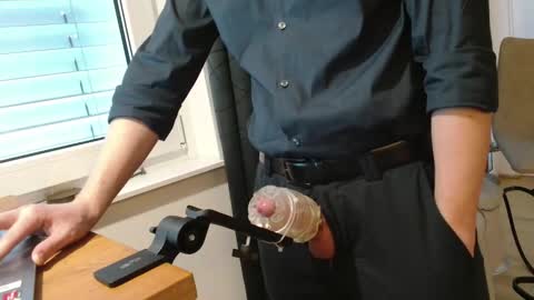 Rob online show from 12-19-25, 12:01