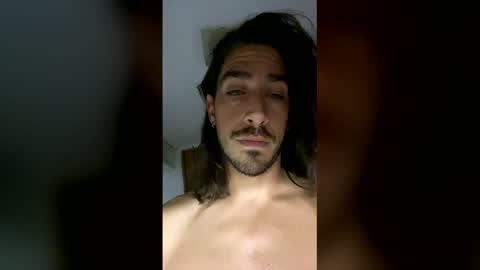 Snapshot of youcallmerobert chatting on 04-15-26, 10:22 youcallmerobert online show from 04-15-26, 10:22