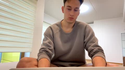 Snapshot of youcan__ chatting on 03-11-25, 02:07 youcan__ online show from 03-11-25, 02:07