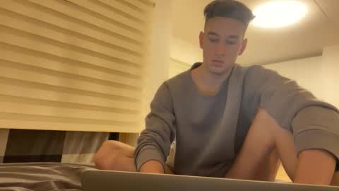 Snapshot of youcan__ chatting on 11-10-25, 12:48 youcan__ online show from 11-10-25, 12:48