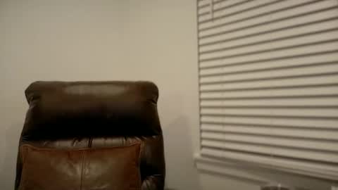 Colorado Guy Straight online show from 11-11-25, 02:33