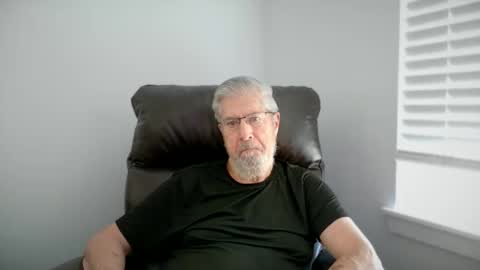 Colorado Guy Straight online show from 05-31-26, 06:31