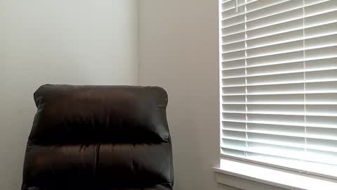 Colorado Guy Straight online show from 06-06-26, 12:05