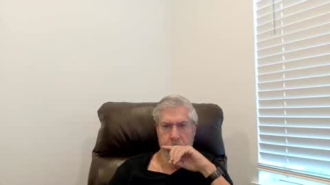 Colorado Guy Straight online show from 06-06-26, 12:10