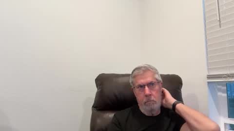 Colorado Guy Straight online show from 06-07-26, 02:27