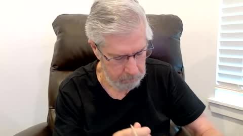 Colorado Guy Straight online show from 06-12-26, 12:26