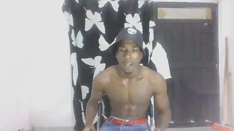 Snapshot of youn_king chatting on 12-02-24, 12:29 ALEX online show from 12-02-24, 12:29