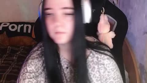 your_8a8y online show from 11-25-25, 06:57