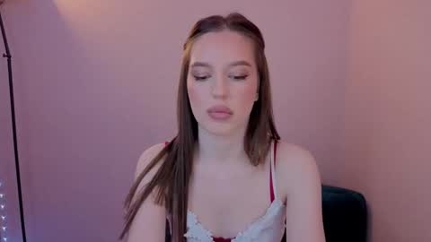 Olivia online show from 03-09-26, 07:29