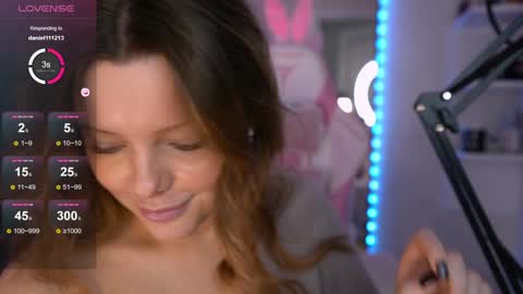 Snapshot of your_baby_julia chatting on 01-12-25, 07:11 Julia Please Thumbs up me online show from 01-12-25, 07:11