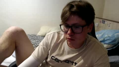 Max online show from 06-24-26, 04:39