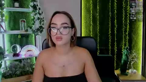 Snapshot of your_bunny12 chatting on 07-17-26, 05:47 your bunny12 online show from 07-17-26, 05:47