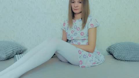 Lily online show from 01-08-25, 10:37